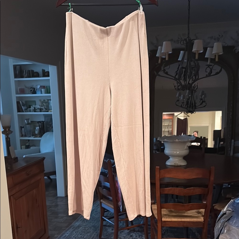 Elegant Cream Women's Pants
